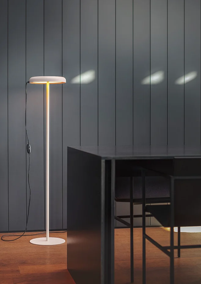 01 Mood M4066 Floor Lamp Estiluz