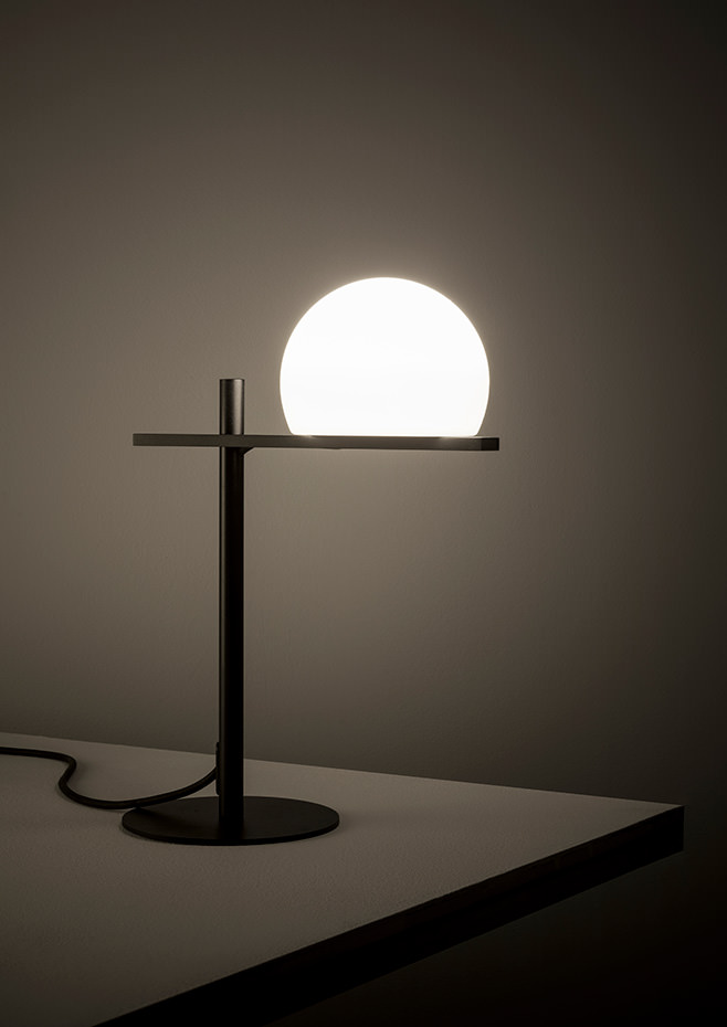 04 Estiluz Circ M 3728 Table Lamp Img P04