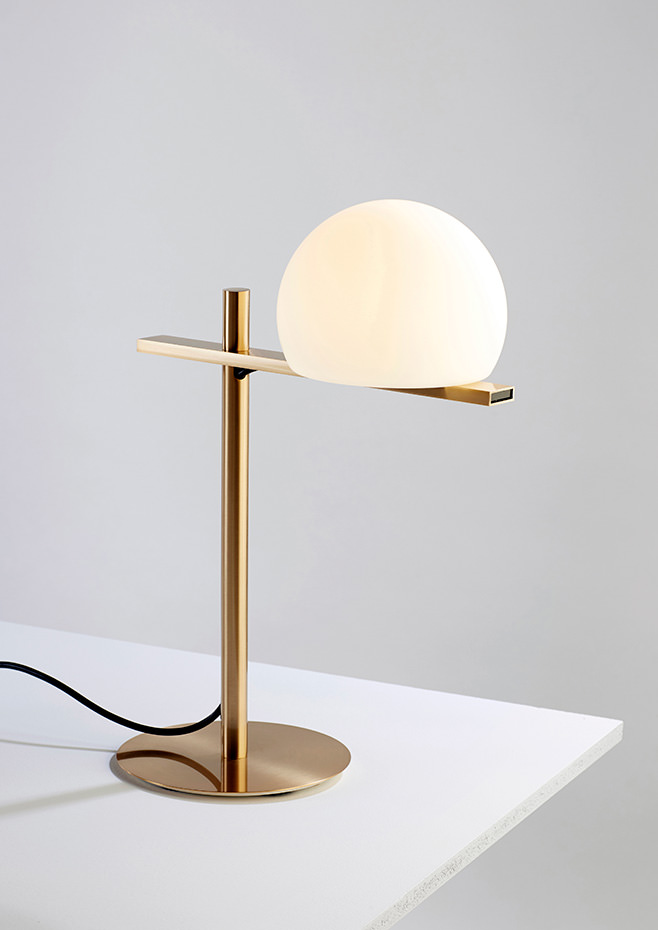 06 Estiluz Circ M 3728 Table Lamp Img P02