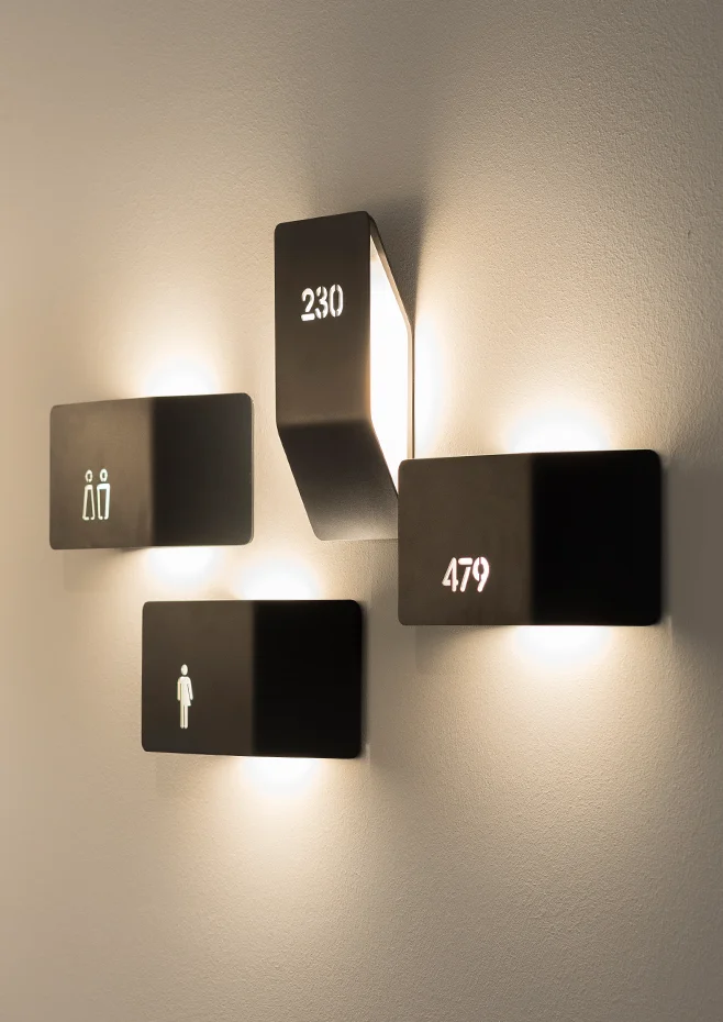 21 Shapes A4100 Wall Light Estiluz