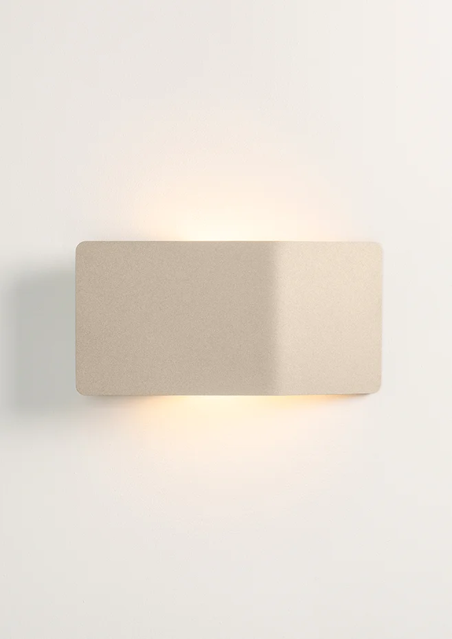 4 Shapes A4100 Wall Light Estiluz